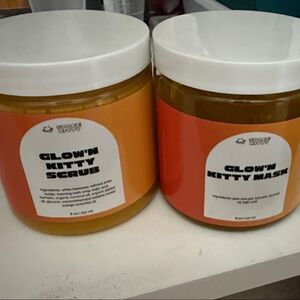 Glow’n Kitty Scrub and Mask Set